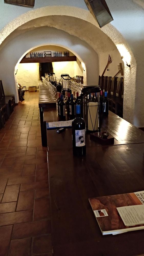 Hostal Rural Montual Los Banos  ภายนอก รูปภาพ