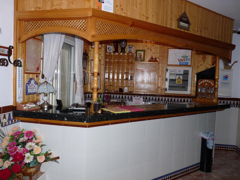 Hostal Rural Montual Los Banos  ภายนอก รูปภาพ