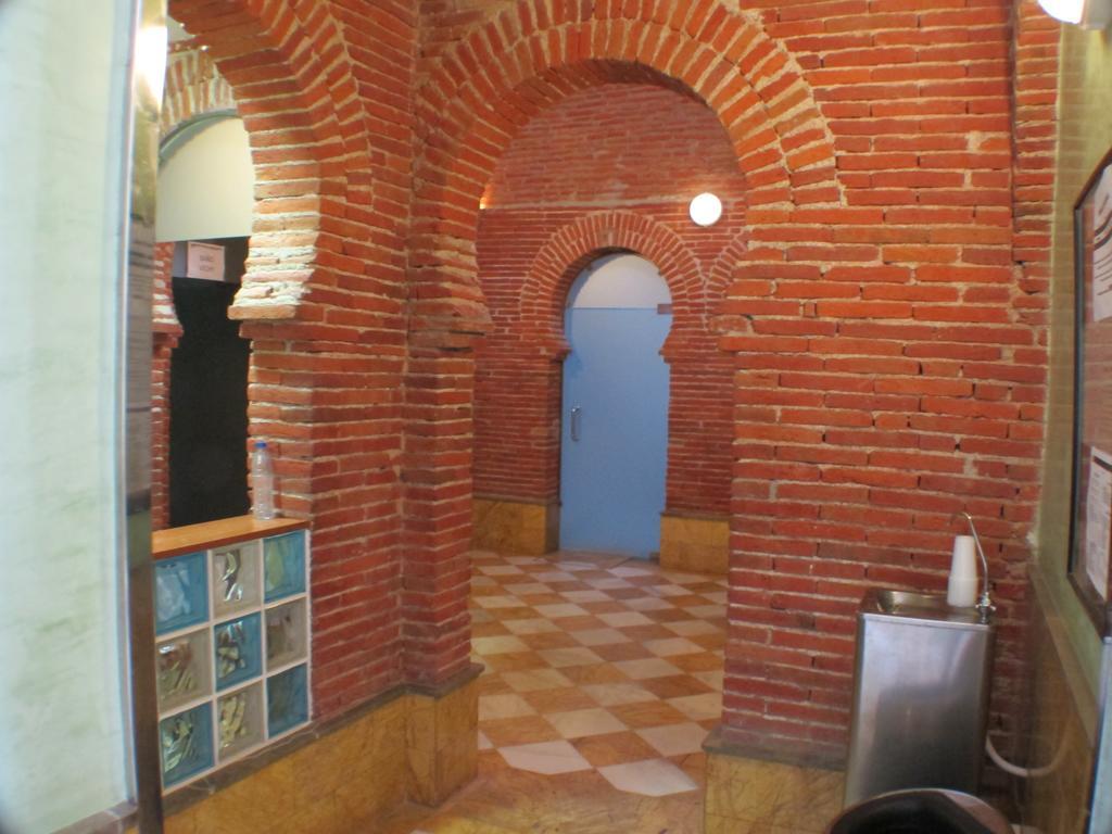 Hostal Rural Montual Los Banos  ภายนอก รูปภาพ